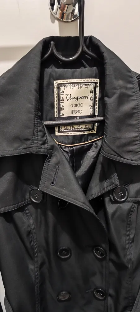 trench coat preto