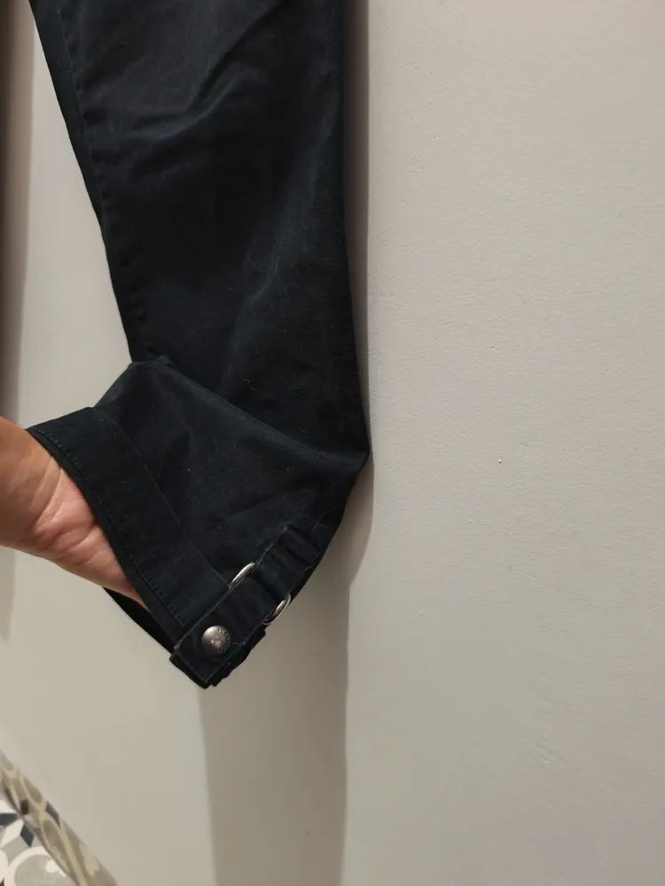 calça jeans capri beejeans