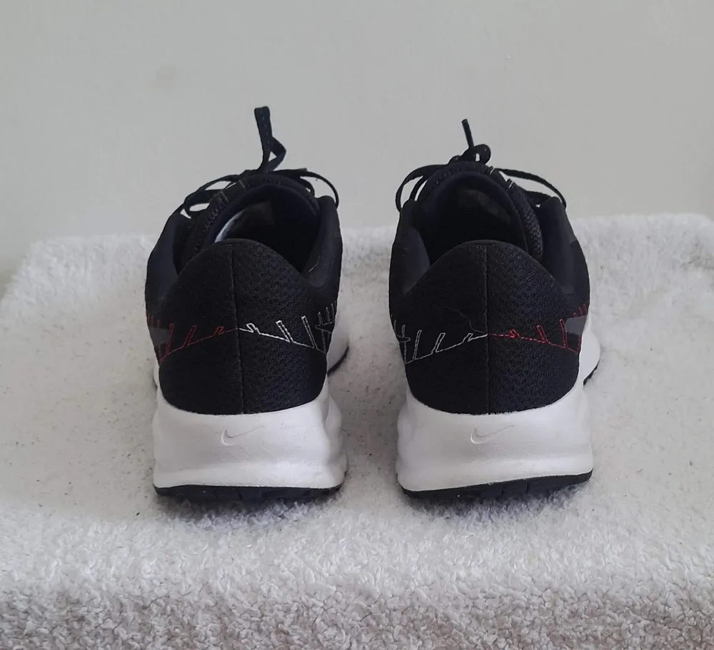 Tênis Masculino Nike Run Defy Tam 42