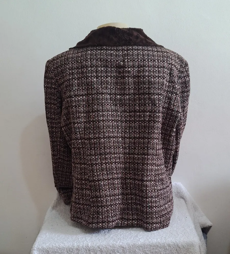 Blazer Shoulder Tam 42