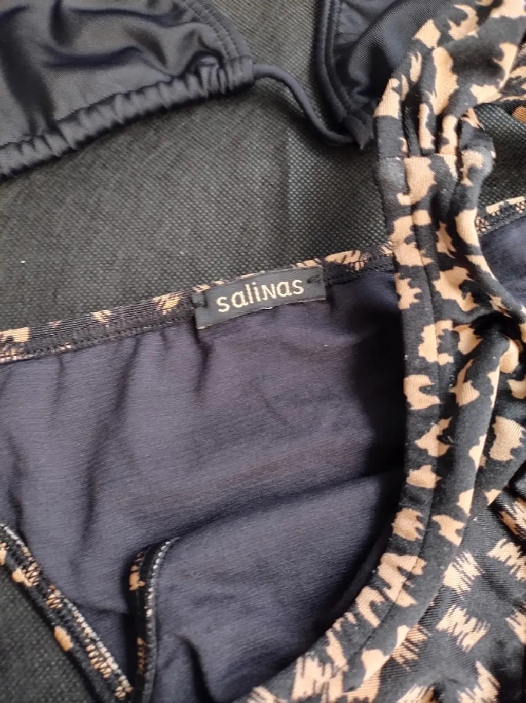 biquíni preto e animal print, tamanho m