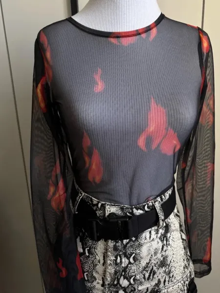 Blusa Tule Fire