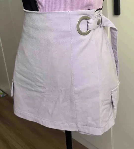Shorts Saia Lilás 38