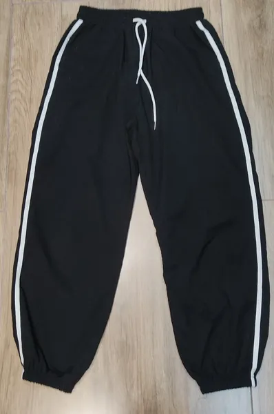 Calça jogger preta