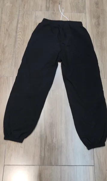 Calça jogger preta