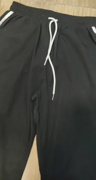 Calça jogger preta