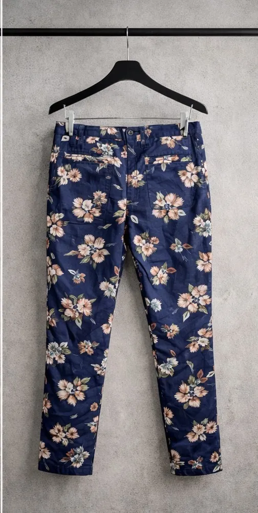 calca azul floral zara