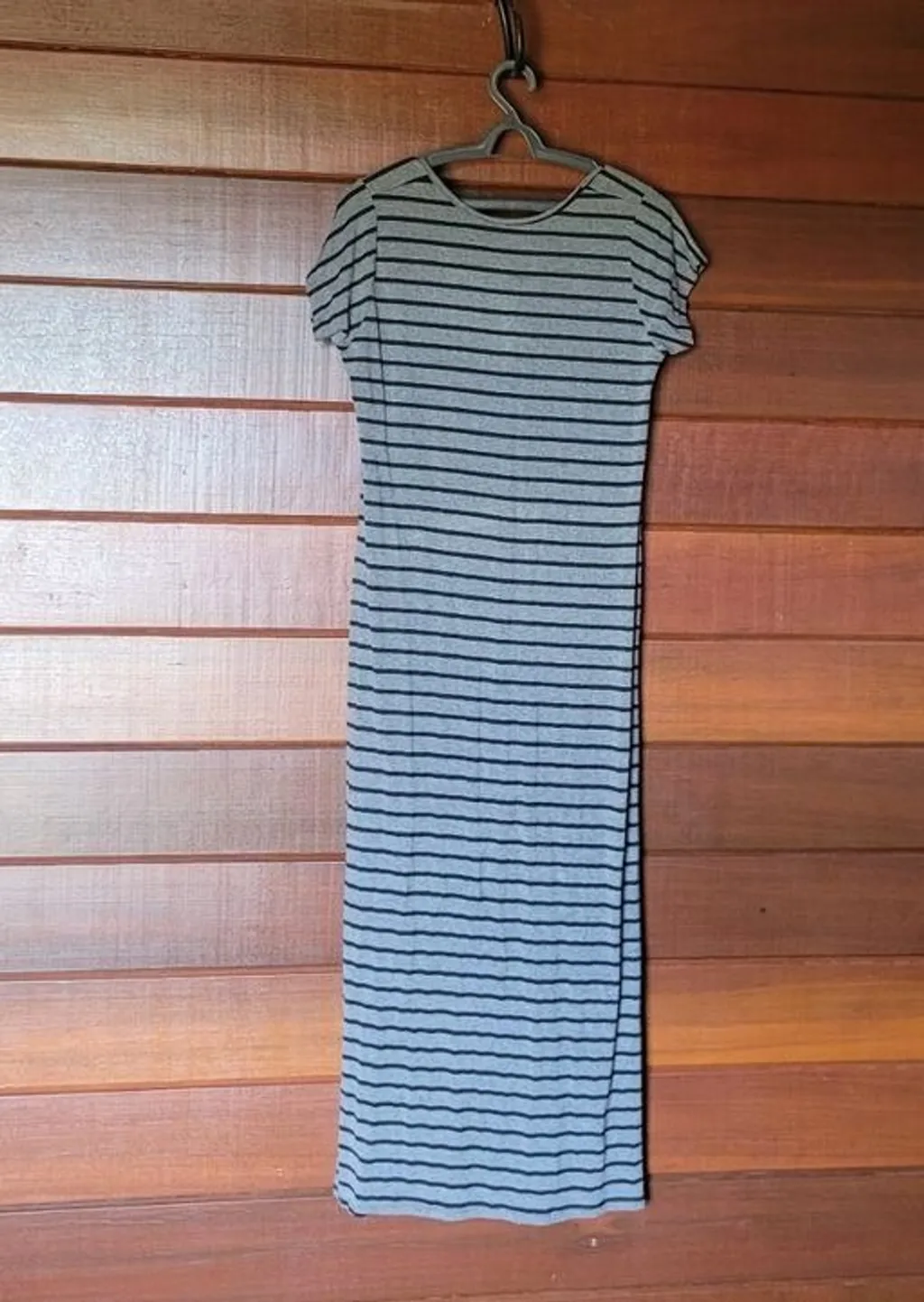 Vestido Longo Listrado