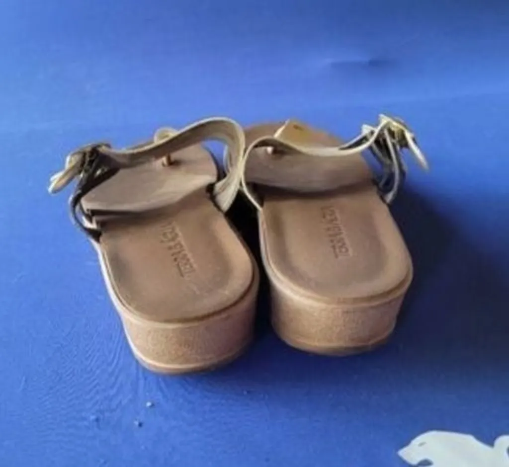 Sandália Terra & Água