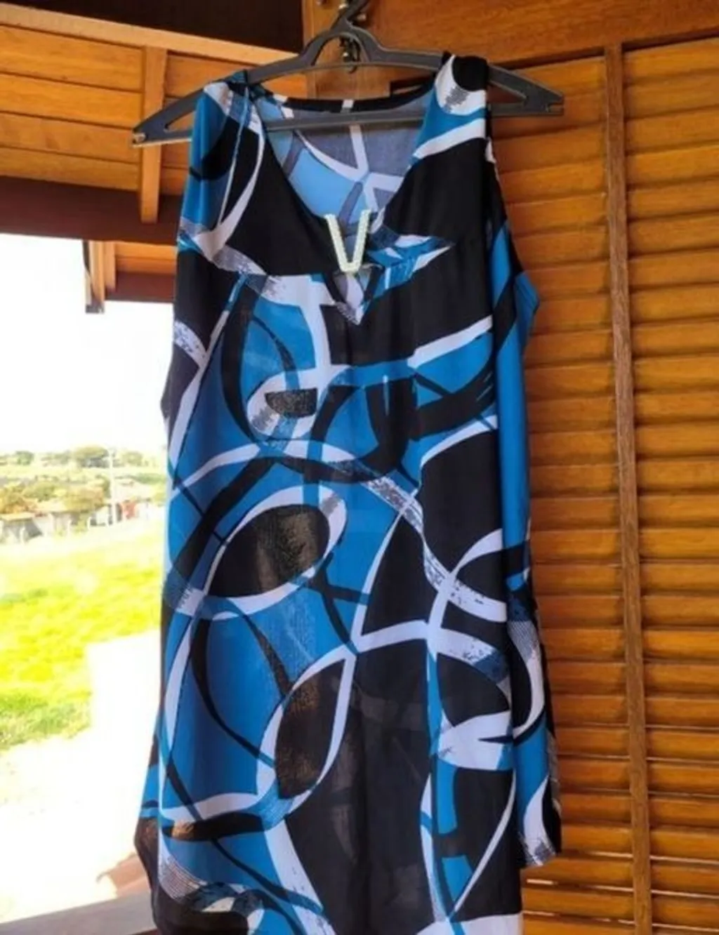 Blusa Abstrata Plus Size