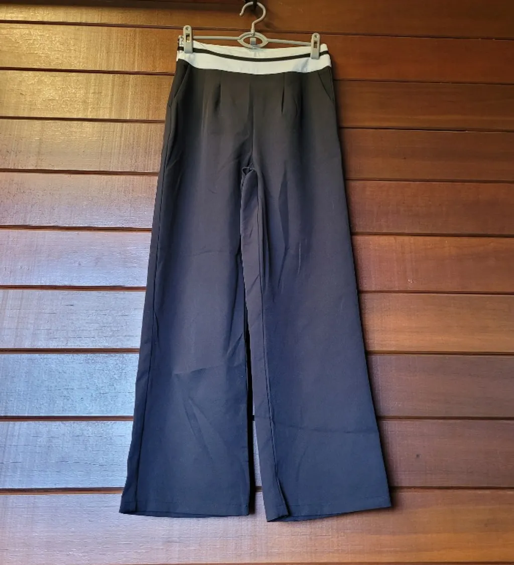 conjunto sincere cropped e calça wide leg listras - tam m