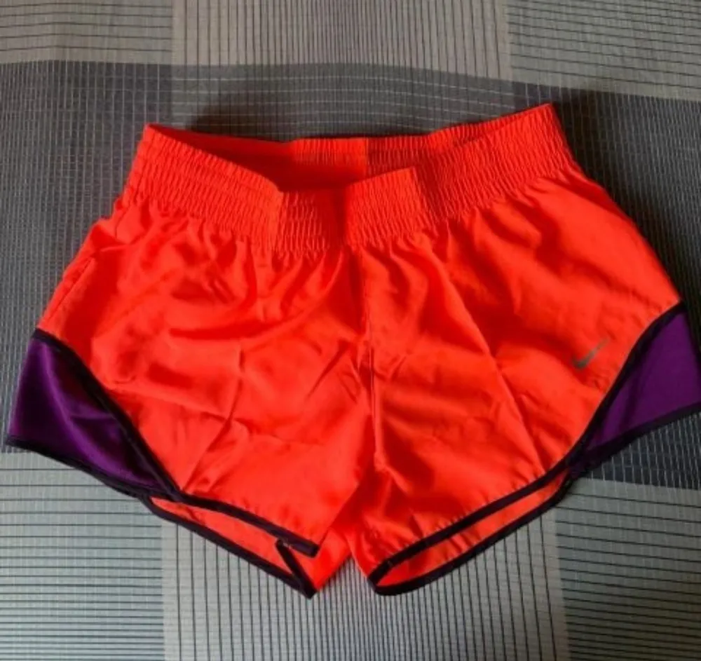 Shorts nike dri-fit feminino original novo esportivo academia