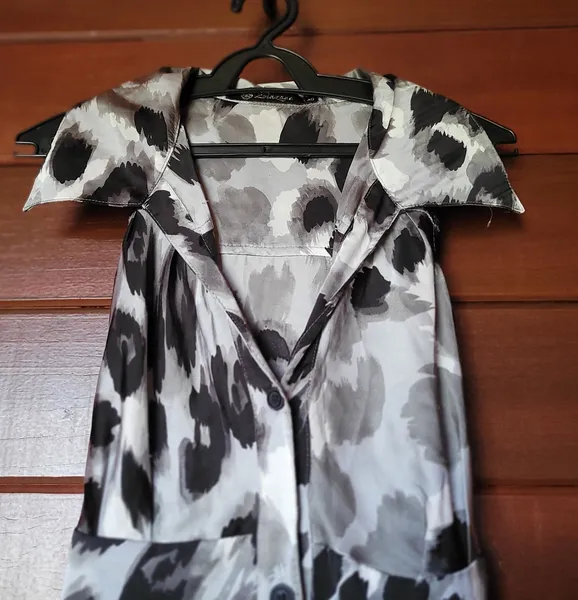 vestido zinzane animal print cinza tam 40