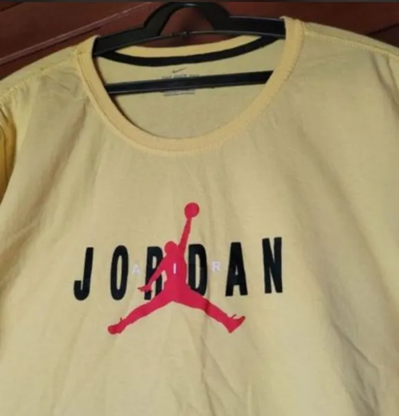Camiseta Nike Jordan Amarela Streetwear Esportivo Tam GG