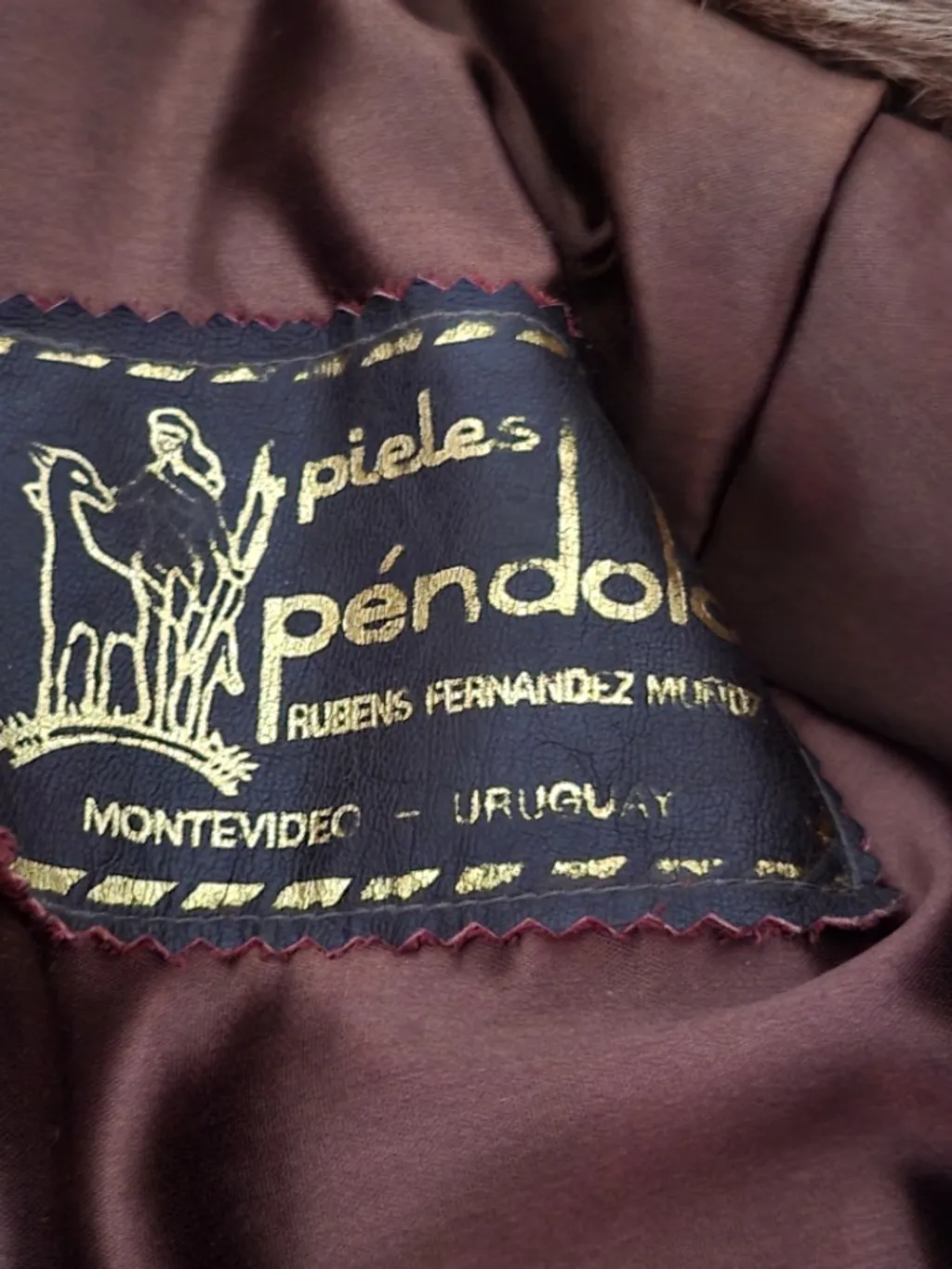 Caaaco de pele de castor, uruguaio, tam 44