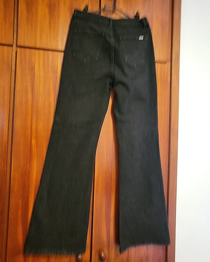 Calça jeans black, marca Mamô,  tam 42