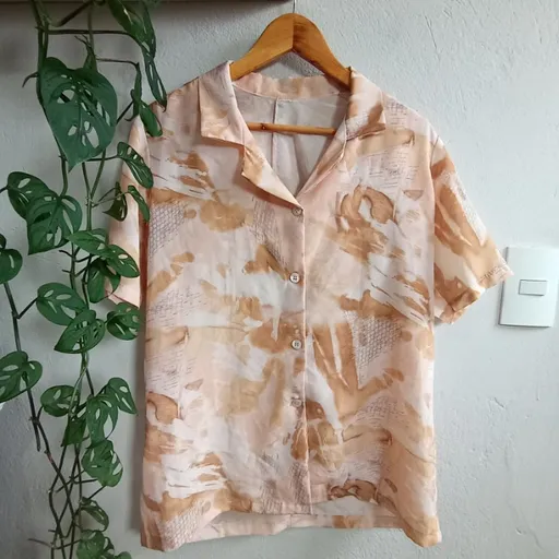 Camisa Vintage Feita à Mão Com Botões em Madrepérola Tamnho GG