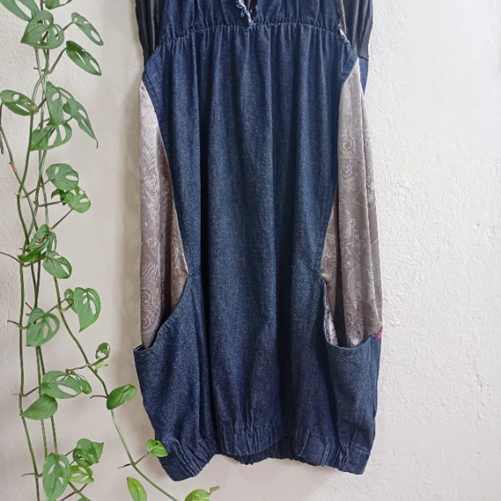 Vestido Jeans Balonê Ópera Rock Tamanho P