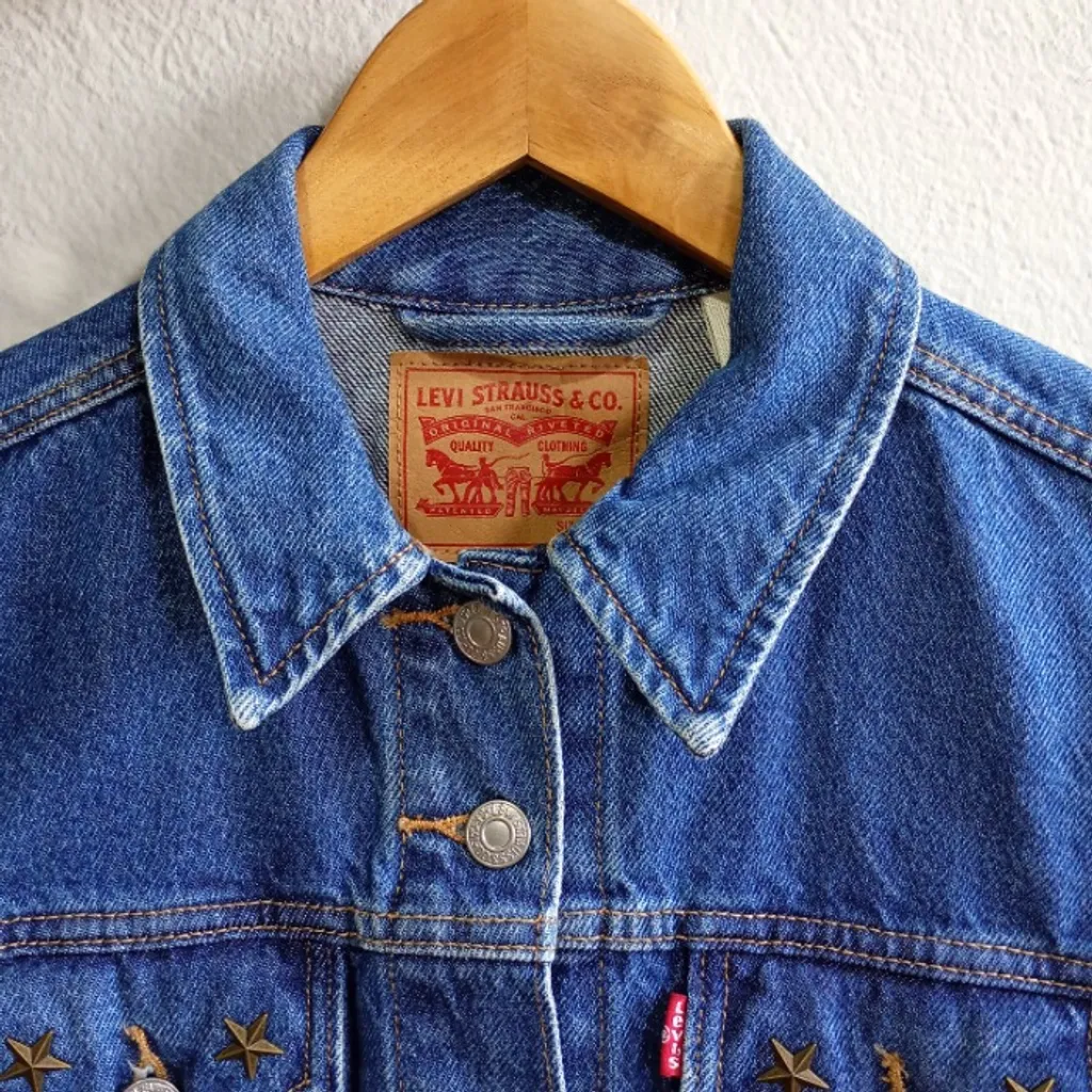 Jaqueta Jeans Levi's Feminina - Tamanho M