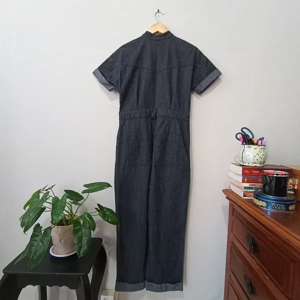 Macacão jeans escuro - Tamanho 36