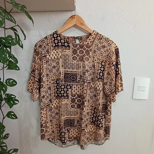 Blusa CGC em viscose - Tamanho M