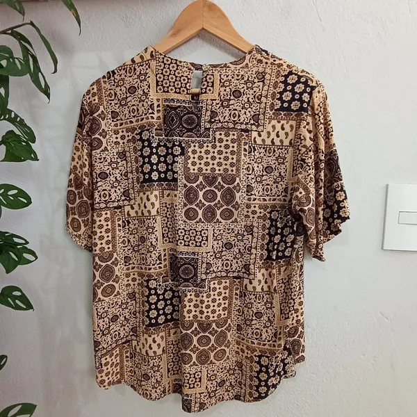 Blusa CGC em viscose - Tamanho M