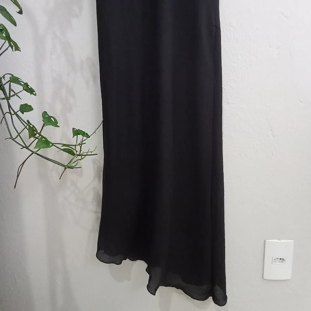 Vestido Preto Bordado Floral Vintage  Tamanho P