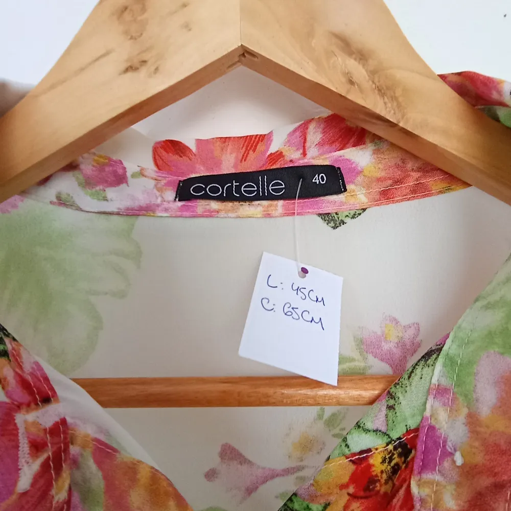 Camisa Floral Cortelle Colorida e Leve - Tamanho 40