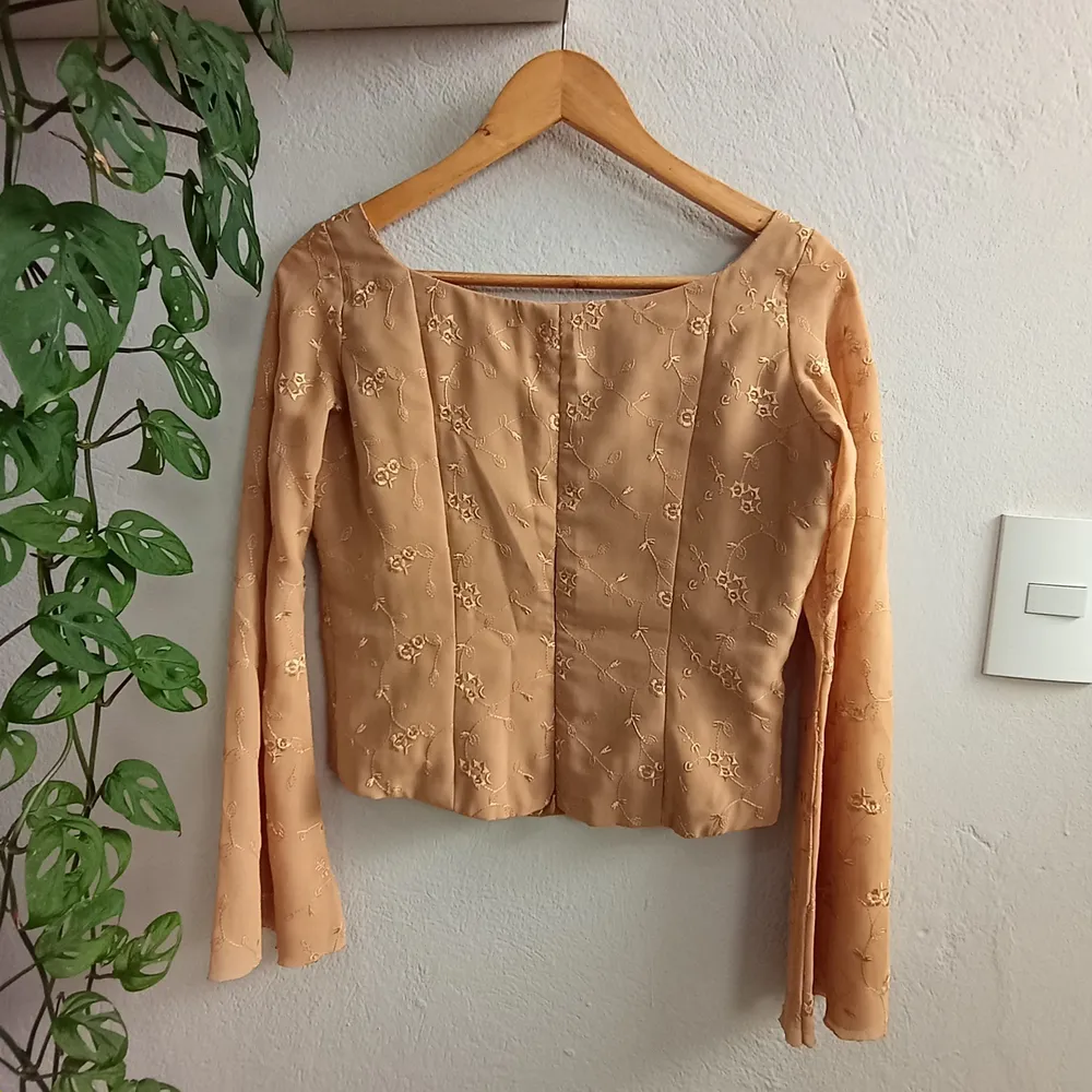 Blusa Cropped Artesanal - Tamanho M