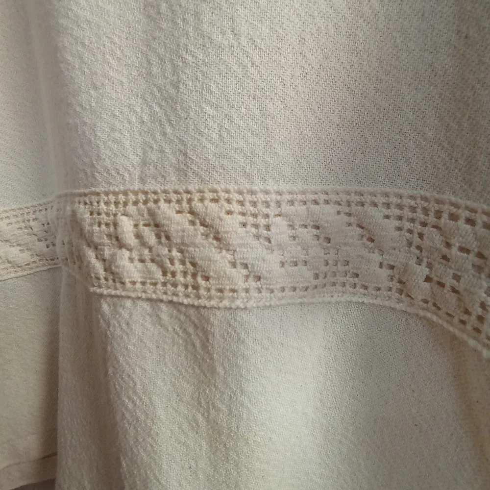 Blusa Boho Off White Artesanal com Renda Rústica - Tamanho M