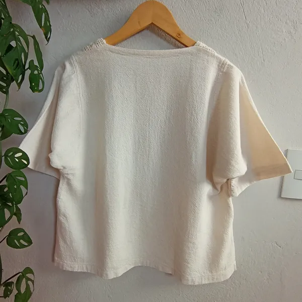 Blusa Boho Off White Artesanal com Renda Rústica - Tamanho M
