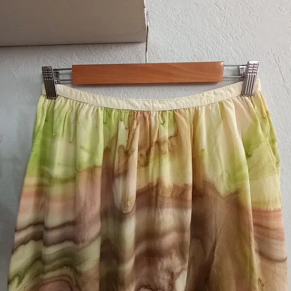 Saia Curta Artesanal com forro - Tamanho P