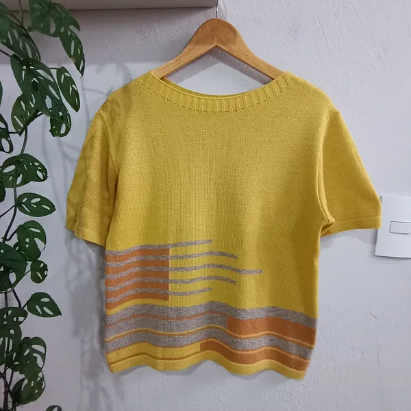 Blusa de Tricô Leve Amarela Tamanho G