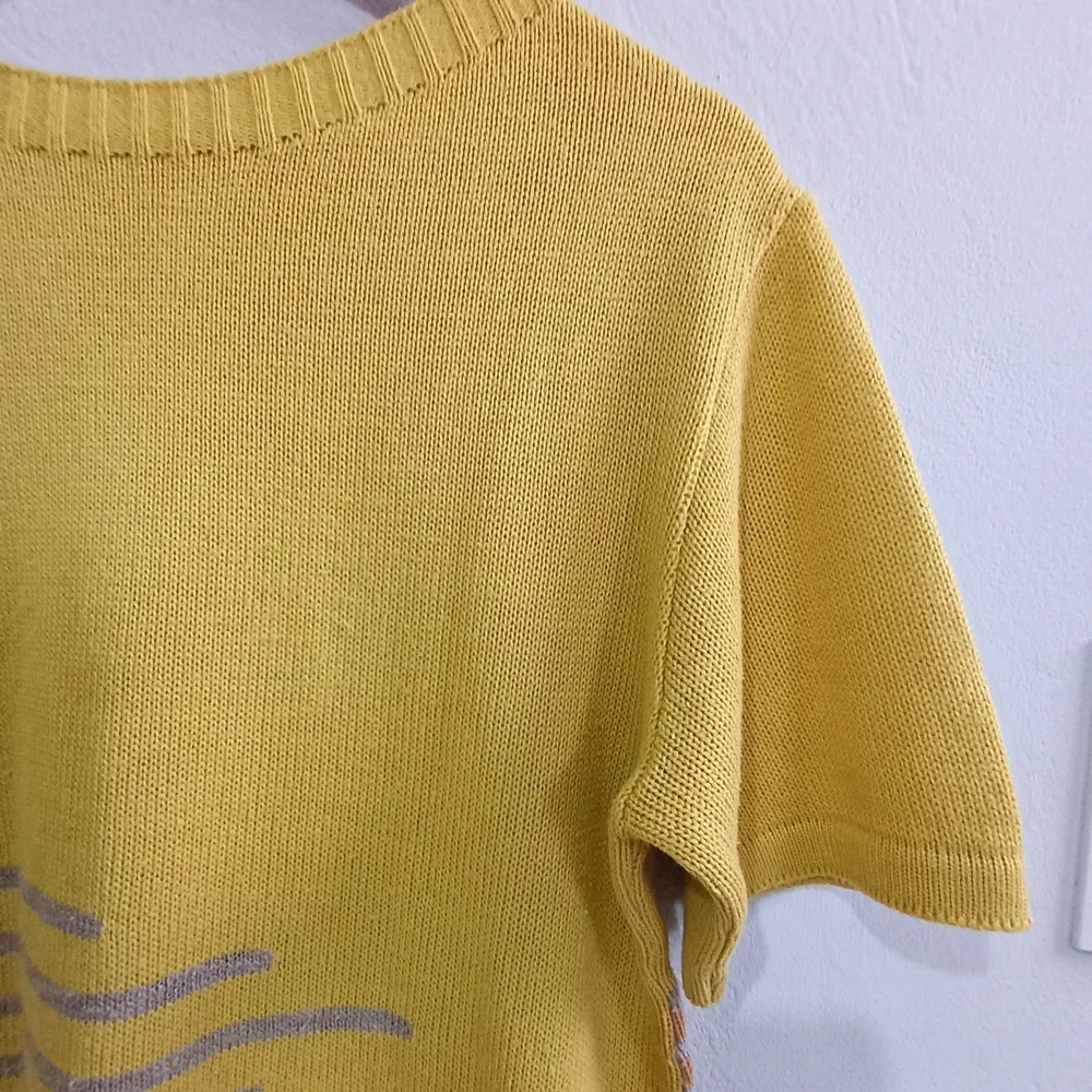 Blusa de Tricô Leve Amarela Tamanho G