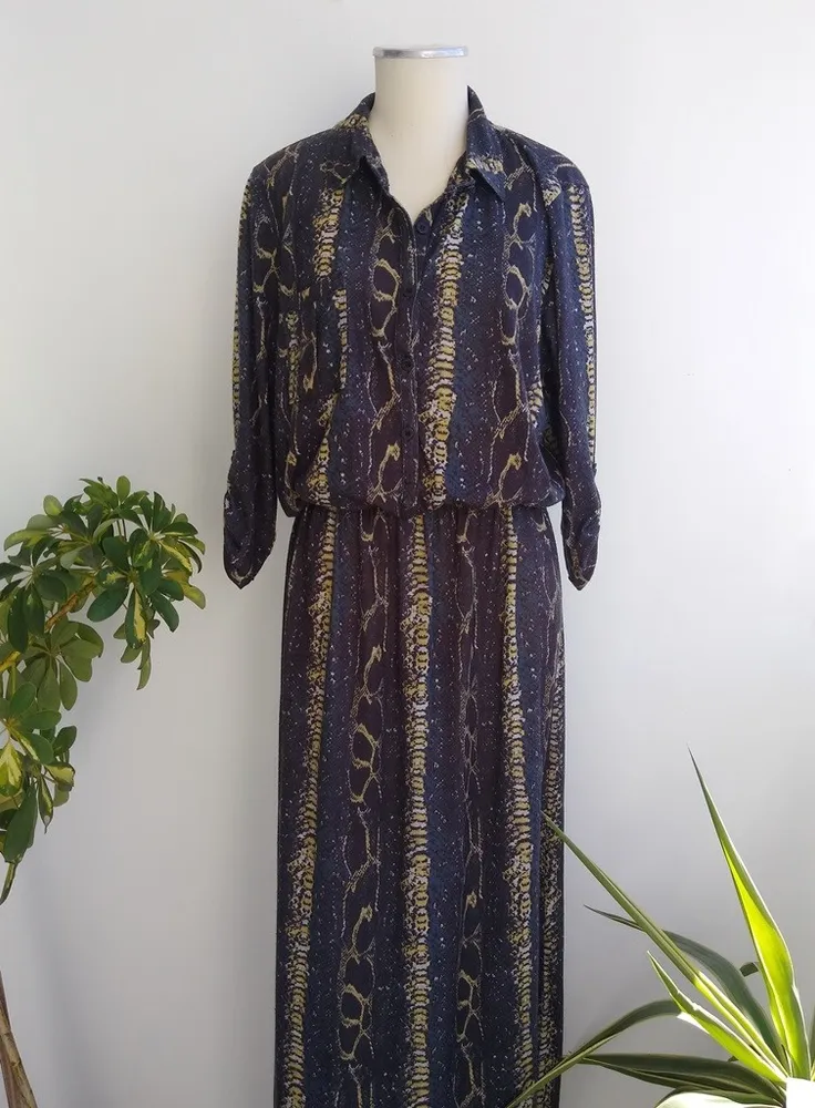 Sacada Vestido longo em malha python - P