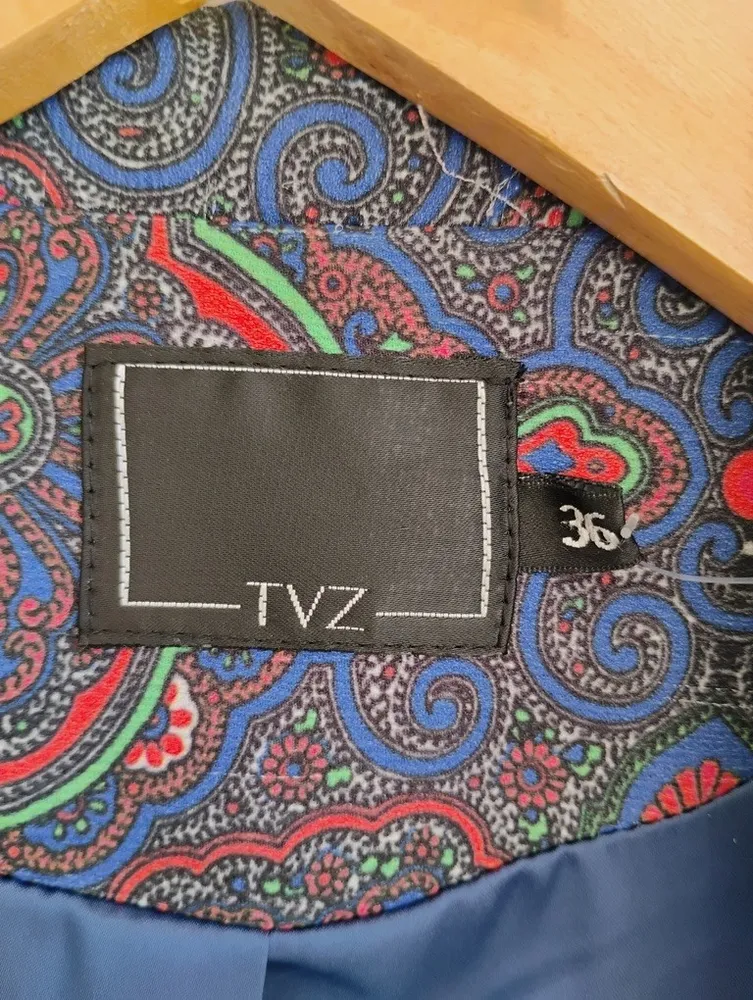 TVZ Blazer estampa paisley azul e vermelho - 36