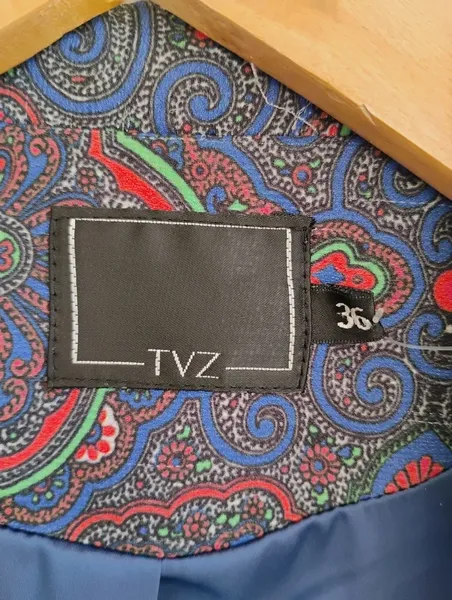 TVZ Blazer estampa paisley azul e vermelho - 36
