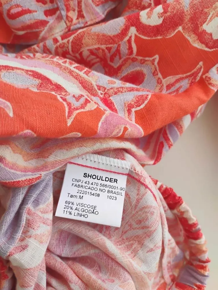 Shoulder Blusa ombro-a-ombro estampa coral - M
