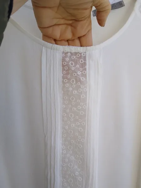 Absolutti Blusa off-white com entremeios - M