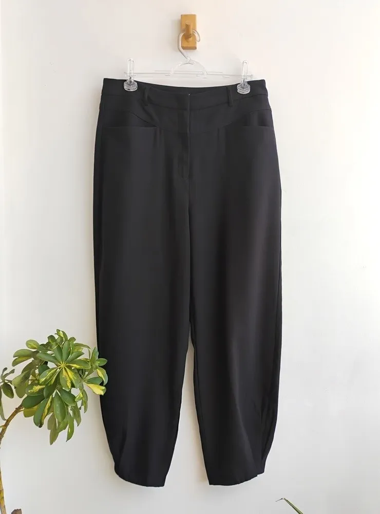 Cortelle Calça de alfaiataria Alladin em crepe preto - 44 42