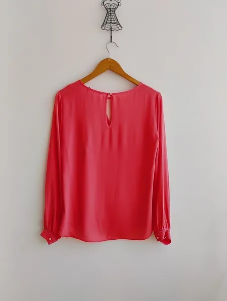 MOB blusa de alfaitaria larana cenoura m/l - P