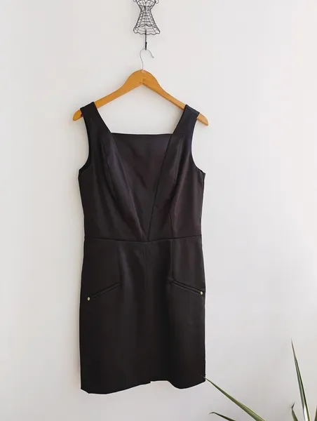 Maria Valentina Vestido alças largas preto acetinado NOVO -M