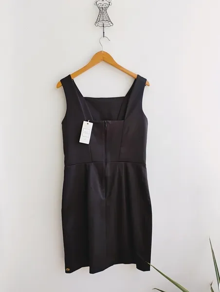 Maria Valentina Vestido alças largas preto acetinado NOVO -M