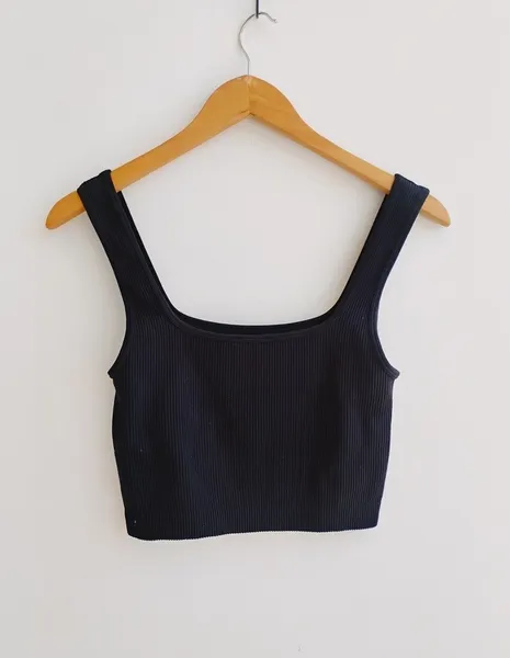Zara regata cropped  preta canelada - G