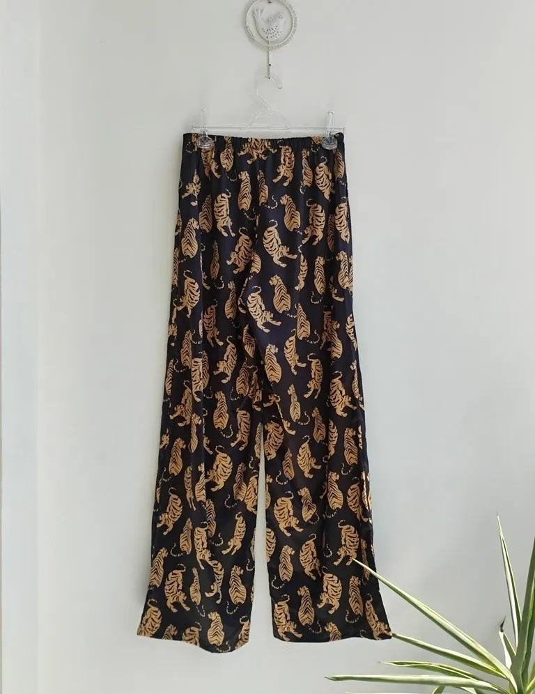 I Dress Calça  pantalona estampa tigres NOVA - M