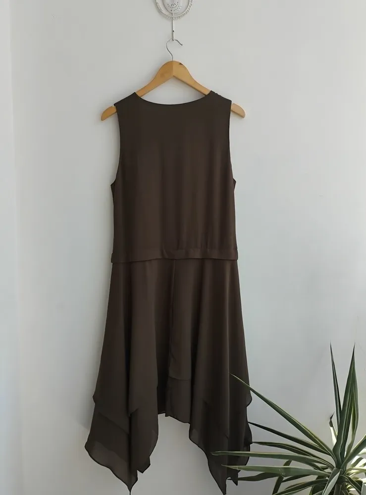 H&M Vestido com barra em pontas verde oliva -42