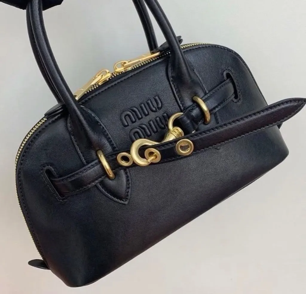 Bolsa miu miu de couro Preta