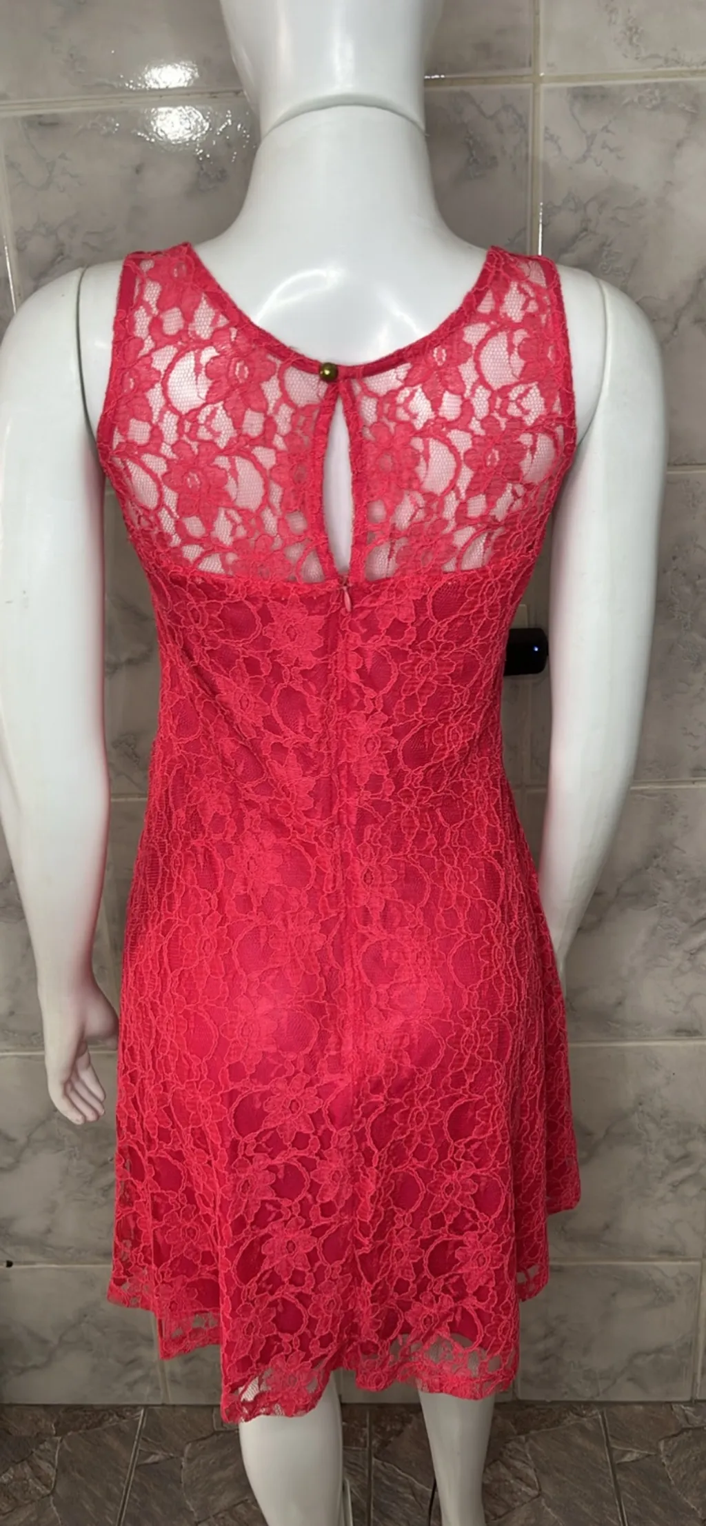 Vestido rodado rosa pink rendado