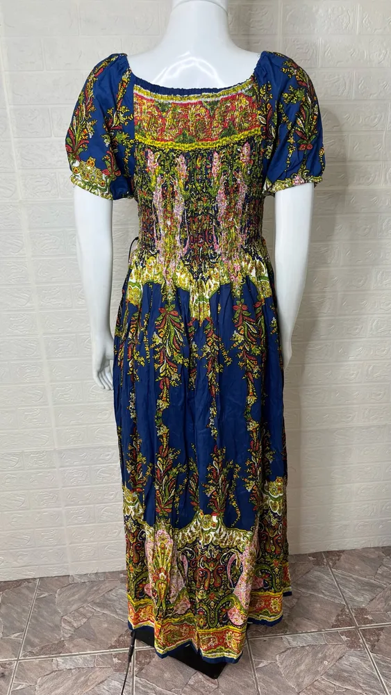 Vestido longo estampa indiana. (novo)