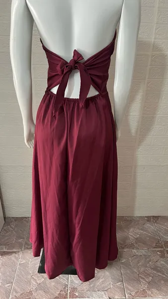 Vestido de festa marsala tomara que caia
